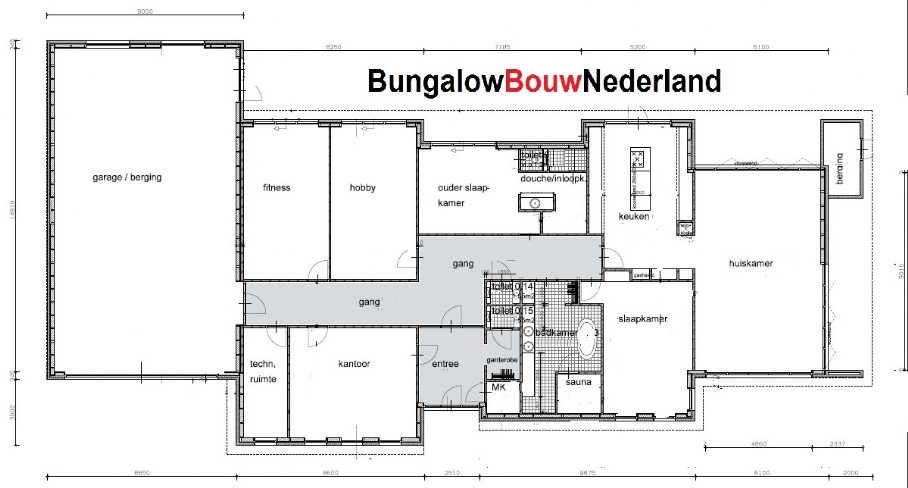 Grote bungalow met grote garage of werkplaats  voor camper plattegrond indeling type 