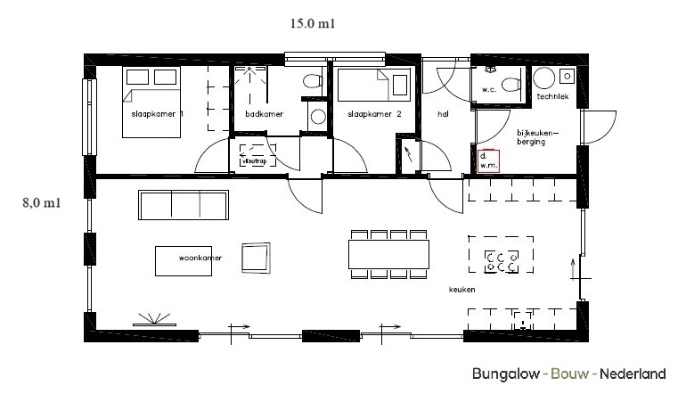 Onderhoudsarme gelijkvloerse bungalow met licht hellend dak en gestuukte gevel met houten accenten als bekleding